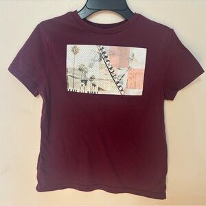 art class Surf all day Skate all night cool burgundy graphic tee Size S (6/7)
